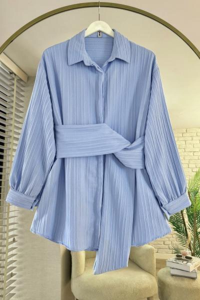 Beli Kuşaklı Armürlü Gömlek Mavi