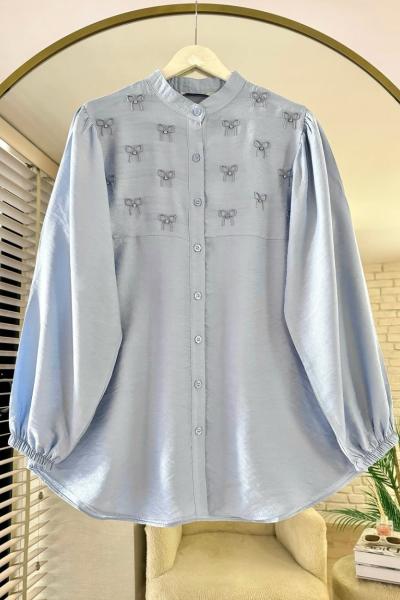 Fiyonk Nakışlı Hakim Yaka Gömlek Bebe Mavisi