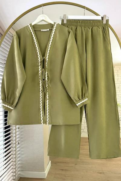 Şerit Garnili Takım Yeşil