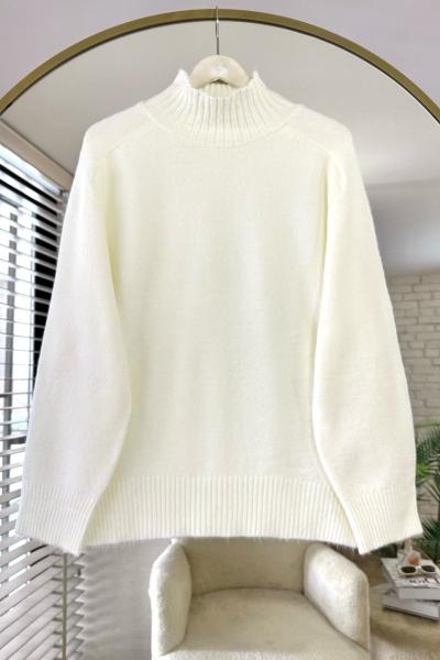 Dik Yaka Yırtmaçlı Oversize Kazak Ekru