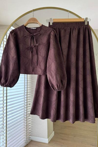 Çiçek Desen Etekli Keten Takım