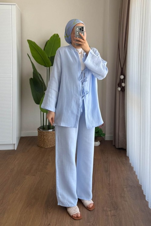 Fiyonk Bağlamalı Müslin Takım Mavi