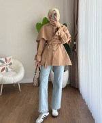 Pelerin Detaylı Ara Boy Trenç Camel