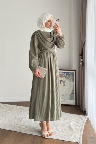 Begonvil Volanlı Elbise