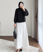 Yakası Bağcıklı Kısa Poplin Gömlek Siyah