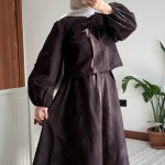 Çiçek Desen Etekli Keten Takım Acı Kahve
