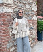 Kolları Büzgülü Dantel Detaylı Hırka Gri