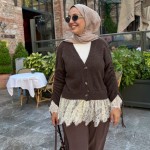 Kolları Büzgülü Dantel Detaylı Hırka Acı Kahve