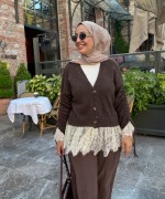 Kolları Büzgülü Dantel Detaylı Hırka Acı Kahve