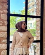 Kolları Büzgülü Dantel Detaylı Hırka Bej
