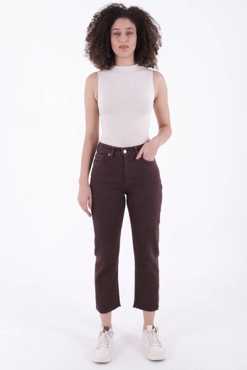 Dikişsiz Paça Mom Fit Kot Pantolon Kahverengi
