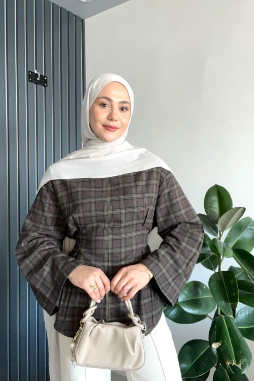 Mina  Yırtmaçlı Ekose Bluz Yeşil