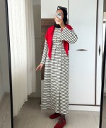 Çizgili Şal Detaylı Oysho Elbise Siyah